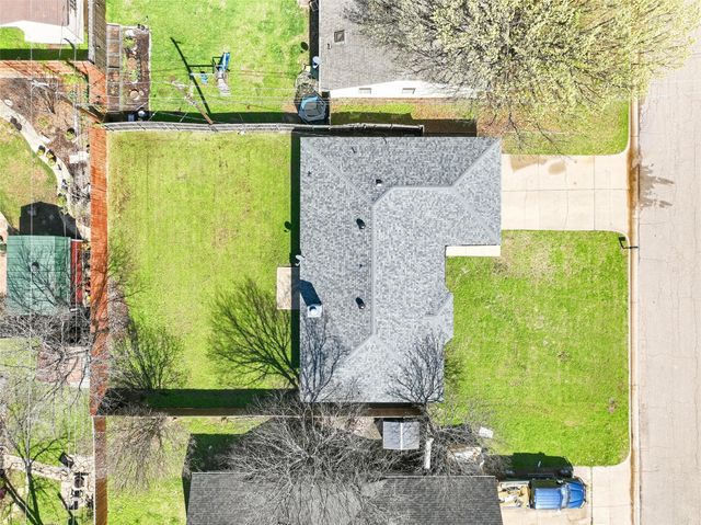 416 Colonial Place, Everman, TX 76140