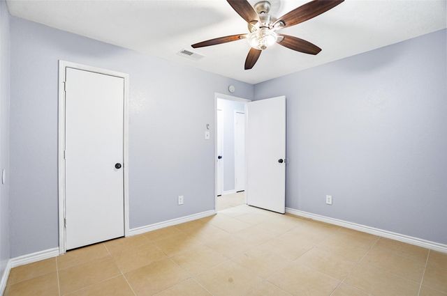 416 Colonial Place, Everman, TX 76140