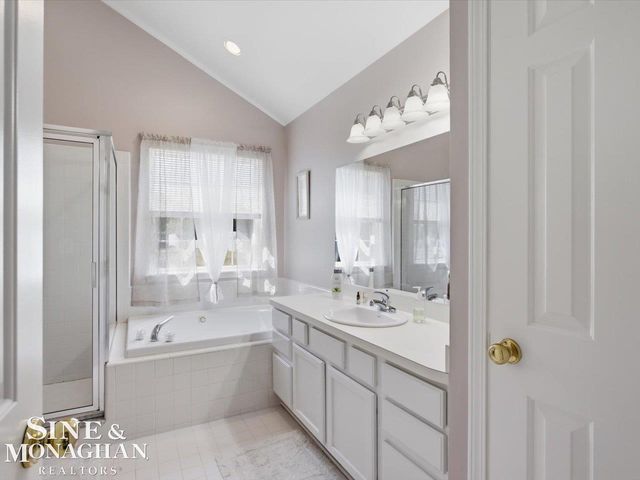 4118 Aspen Cir Circle, Grand Blanc Twp, MI 48439