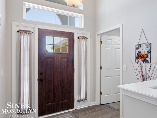 4118 Aspen Cir Circle, Grand Blanc Twp, MI 48439