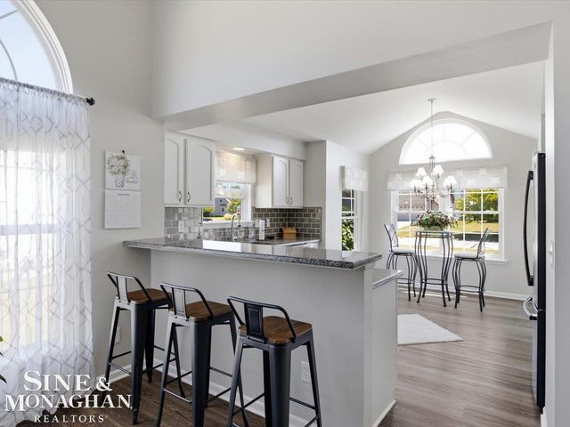 4118 Aspen Cir Circle, Grand Blanc Twp, MI 48439