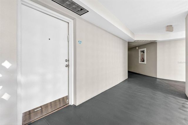 470 3RD STREET S 318, St Petersburg, FL 33701