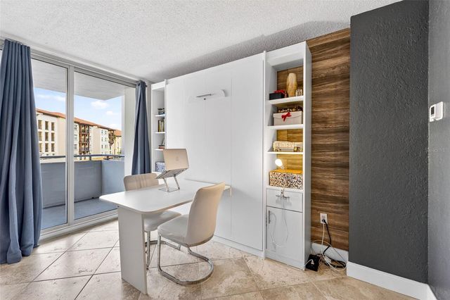 470 3RD STREET S 318, St Petersburg, FL 33701