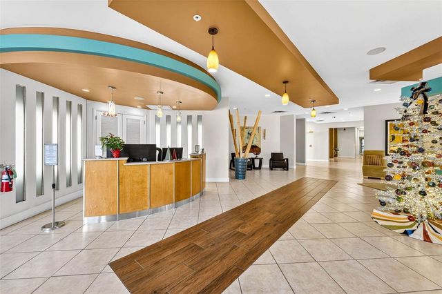 470 3RD STREET S 318, St Petersburg, FL 33701