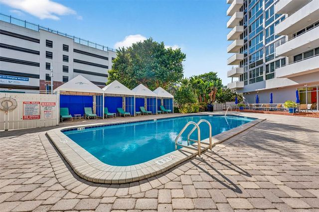 470 3RD STREET S 318, St Petersburg, FL 33701