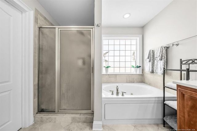 2708 Plum Ridge Road, Fayetteville, NC 28306