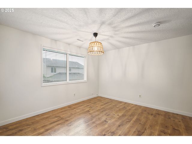 10207 Ne 43RD Ave, Vancouver, WA 98686