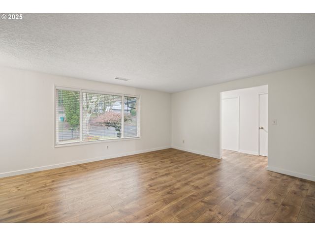 10207 Ne 43RD Ave, Vancouver, WA 98686