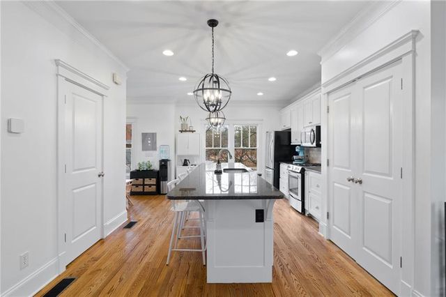 1343 Oakview Road, Decatur, GA 30030