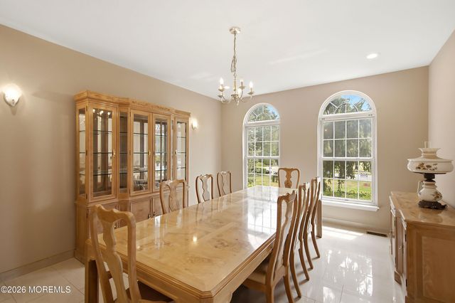 3 Short Hills Boulevard, Jackson, NJ 08527