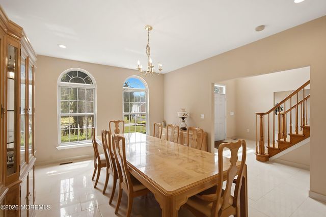 3 Short Hills Boulevard, Jackson, NJ 08527