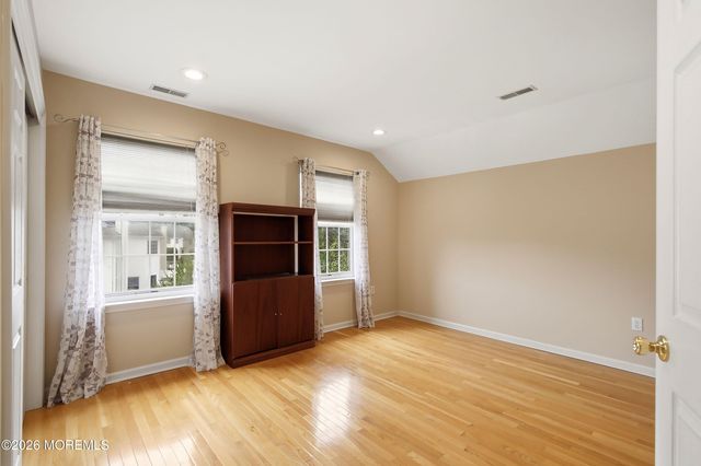 3 Short Hills Boulevard, Jackson, NJ 08527