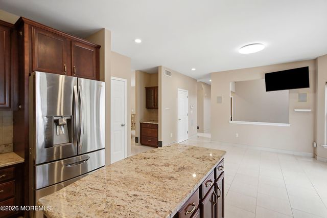 3 Short Hills Boulevard, Jackson, NJ 08527