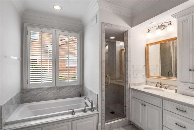448 Ivy Park Ln Lane NE, Atlanta, GA 30342