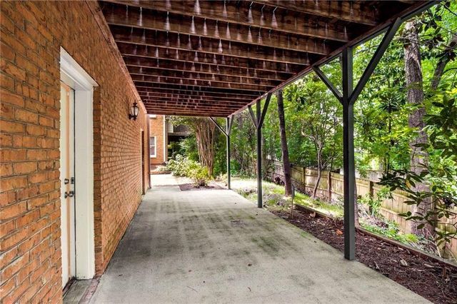 448 Ivy Park Ln Lane NE, Atlanta, GA 30342