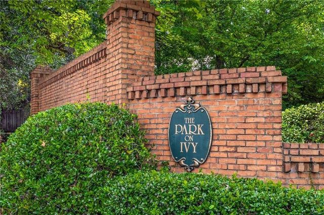448 Ivy Park Ln Lane NE, Atlanta, GA 30342