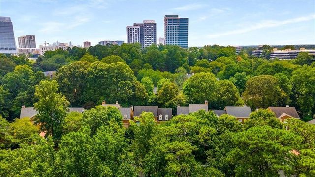 448 Ivy Park Ln Lane NE, Atlanta, GA 30342