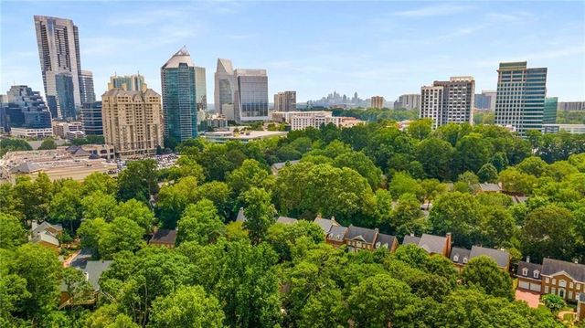448 Ivy Park Ln Lane NE, Atlanta, GA 30342