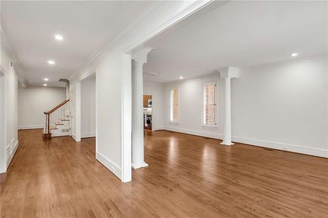 448 Ivy Park Ln Lane NE, Atlanta, GA 30342