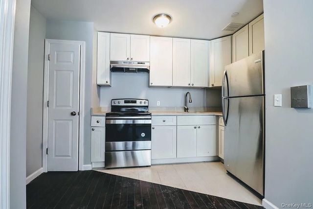 915 Eagle Avenue, Bronx, NY 10456