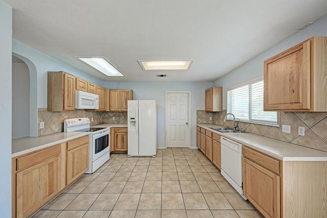 1201 Sheltie LN, Round Rock, TX 78664
