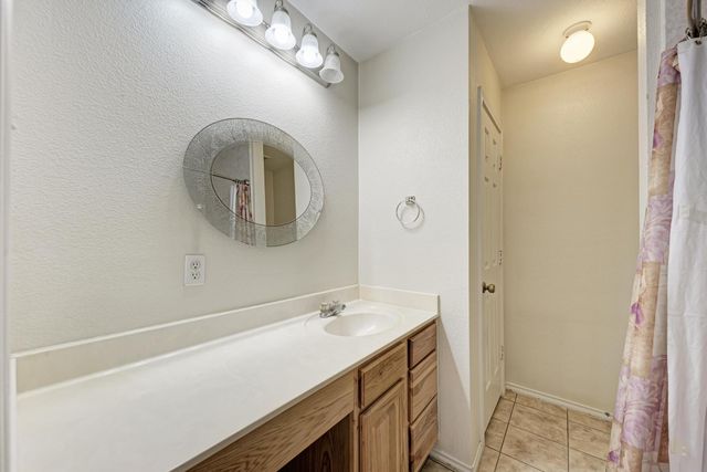 1201 Sheltie LN, Round Rock, TX 78664
