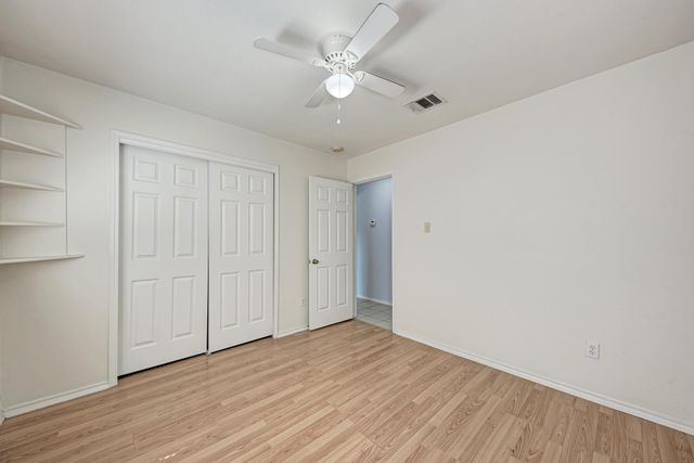 1201 Sheltie LN, Round Rock, TX 78664