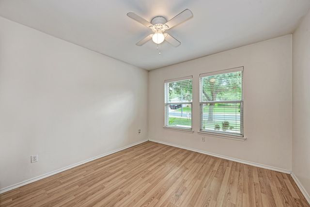 1201 Sheltie LN, Round Rock, TX 78664