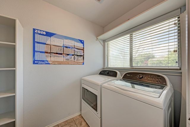 1201 Sheltie LN, Round Rock, TX 78664