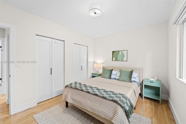 829 Granada Groves Court, Coral Gables, FL 33134