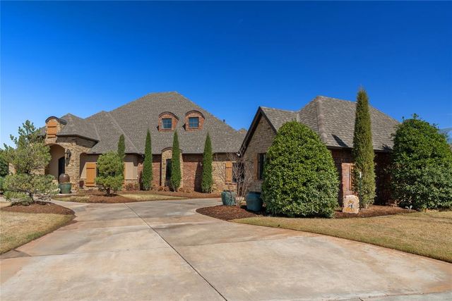 1209 W Flowering Peach Way, Mustang, OK 73064