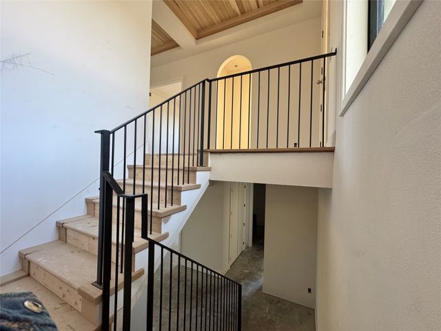 10321 Thorne Drive, West Des Moines, IA 50266