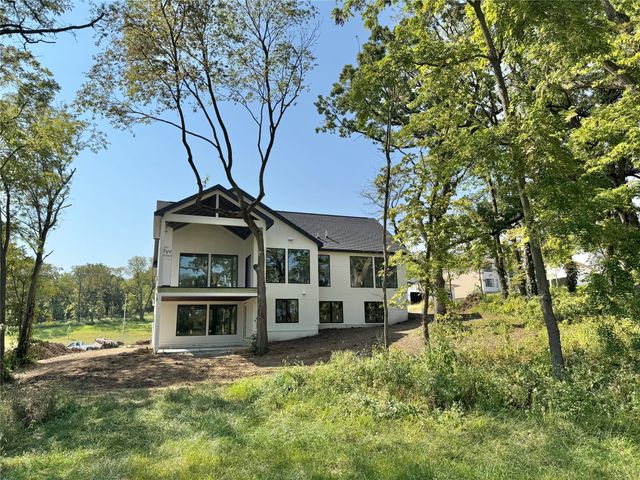 10321 Thorne Drive, West Des Moines, IA 50266