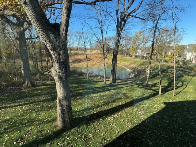 10321 Thorne Drive, West Des Moines, IA 50266