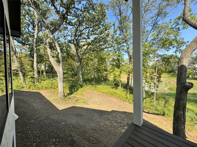 10321 Thorne Drive, West Des Moines, IA 50266