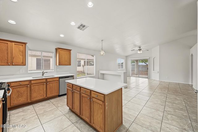 4432 S Paseo Rio Bravo, Tucson, AZ 85714