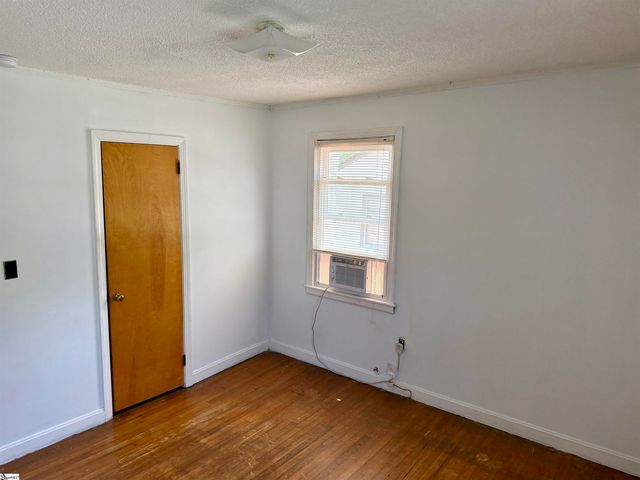 23 Woodbriar Court, Greenville, SC 29617