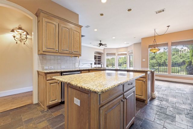 12010 Lueders Lane, Dallas, TX 75230