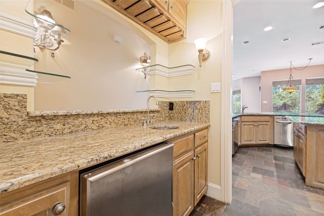12010 Lueders Lane, Dallas, TX 75230