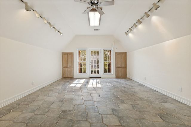 12010 Lueders Lane, Dallas, TX 75230