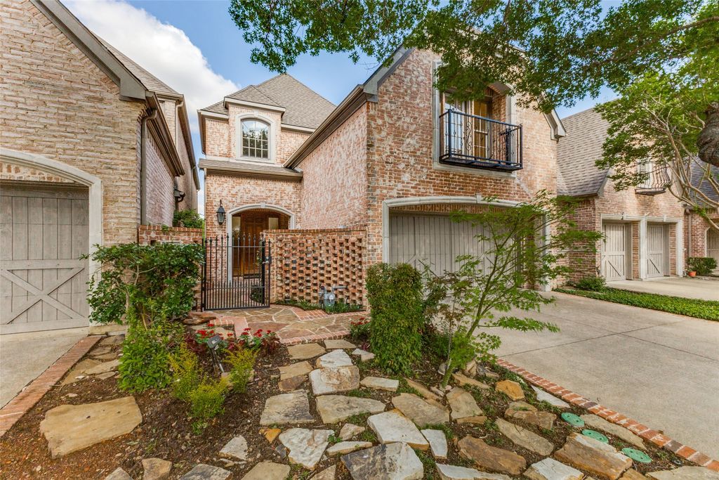 12010 Lueders Lane, Dallas, TX 75230