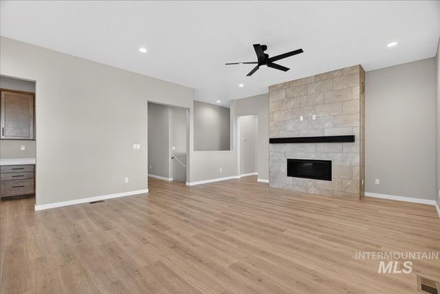 1275 Stirling Meadows St, Middleton, ID 83644