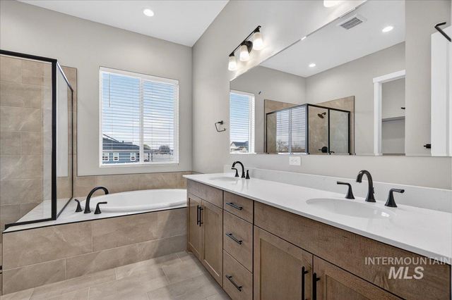 1275 Stirling Meadows St, Middleton, ID 83644