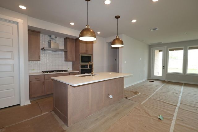 200 Brandywine Raod, Hutto, TX 78634