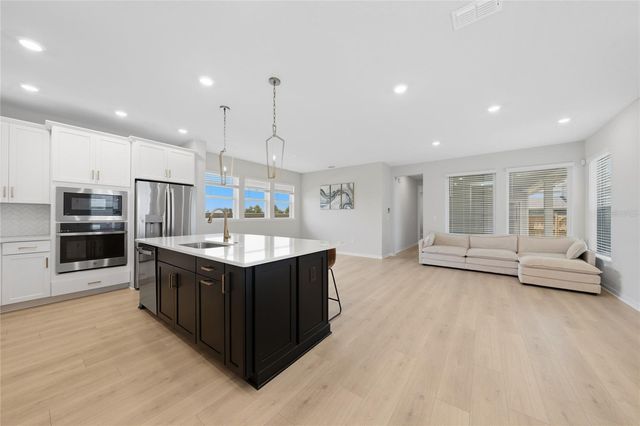 2914 SAILHOUSE DRIVE, St Cloud, FL 34771