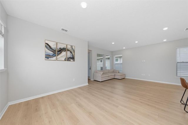 2914 SAILHOUSE DRIVE, St Cloud, FL 34771