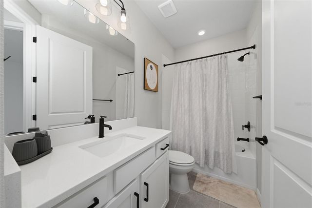 2914 SAILHOUSE DRIVE, St Cloud, FL 34771