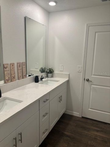 4974 EAGLE ROCK DRIVE, Wimauma, FL 33598