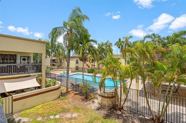 12927 SW 88th Ln A205, Miami, FL 33186