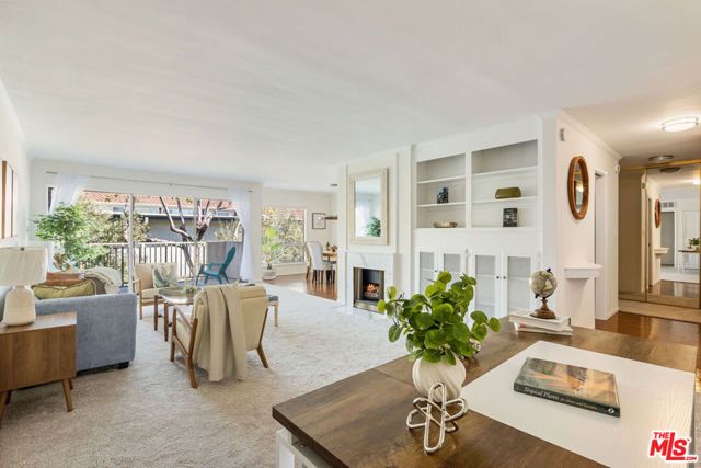 11965 Gorham Avenue 503, Los Angeles, CA 90049